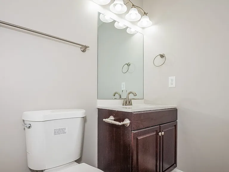 10512 Wilson Glen Dr — Photo 15