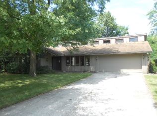 1423 Altgeld St, South Bend, IN 46614