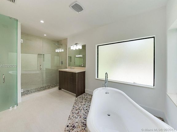 3rd image of 5981 SW 81st St