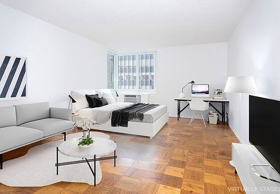 4th image of 230 W 55th St APT 3H