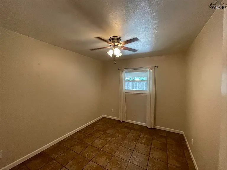2801 McNiel Ave — Photo 13