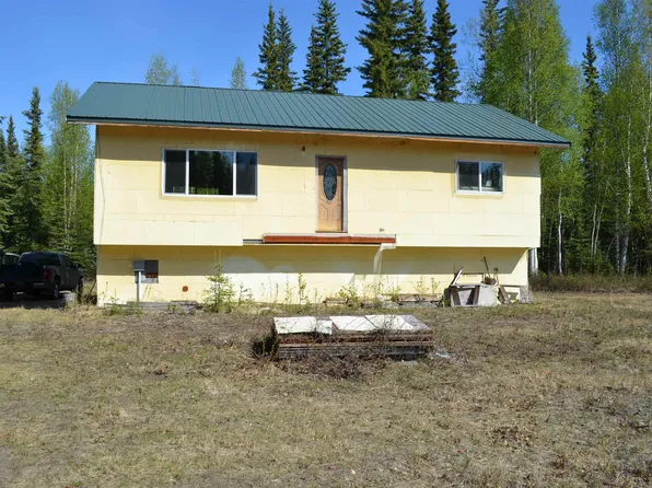 3701 Lyle Ave, North Pole, AK 99705