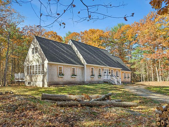3rd image of 131 Seabury Road