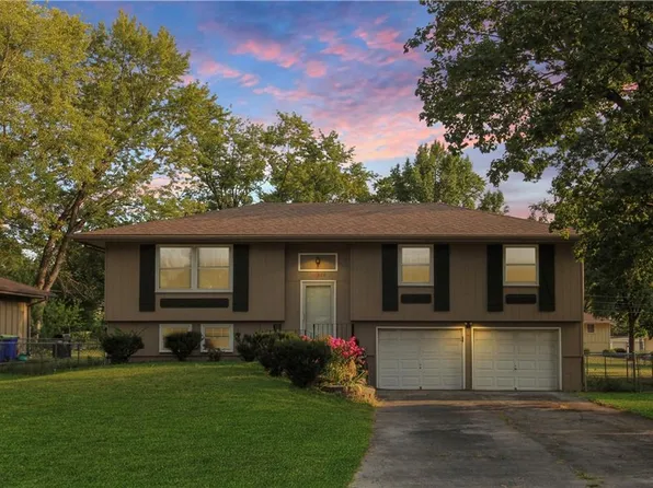 11929 W 92nd St, Lenexa, KS 66215