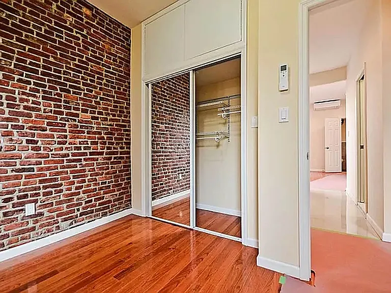 122 Orchard St #19 — Photo 6