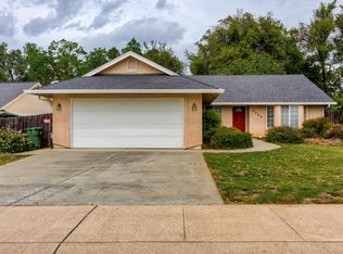 3263 Lawrence Rd, Redding, CA 96002