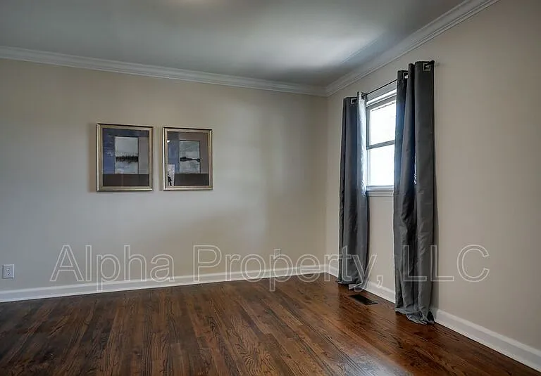 1813 Old Easley Bridge Rd — Photo 25