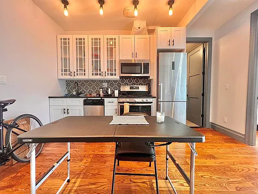 Rented by Doorway NYC, LLC | media 16