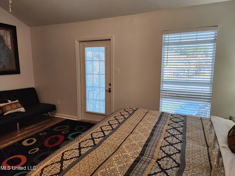 1270 Century Oaks Dr #A — Photo 14