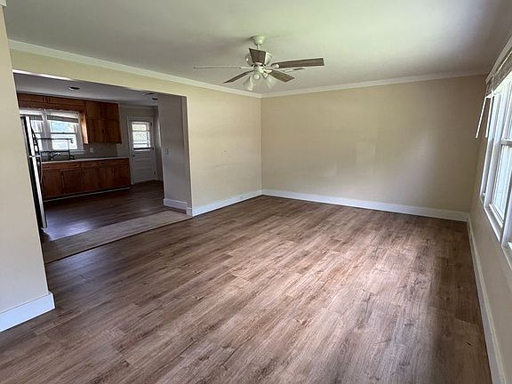 4th image of 401 Ransom St