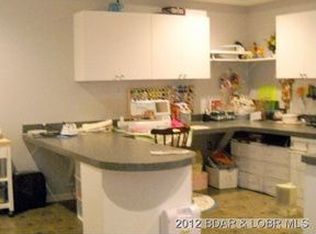 729 Sunnyview Cir, Eldon, MO 65026