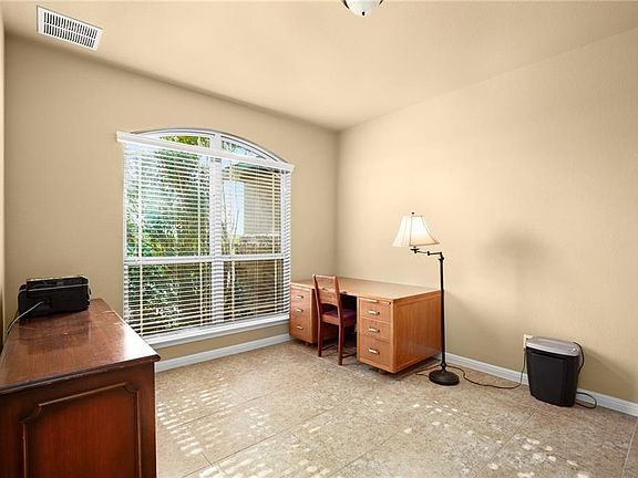 5th image of 9917 Peakridge Dr