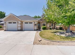 711 Divot Dr, Fernley, NV 89408