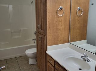 1411 Glen St #1407-D, Monett, MO 65708