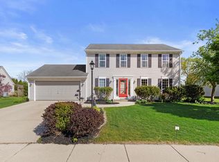 1109 River Place Blvd, Waukesha, WI 53189