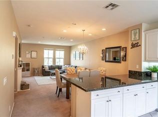 12500 Palmeria Ln, Eastvale, CA 91752