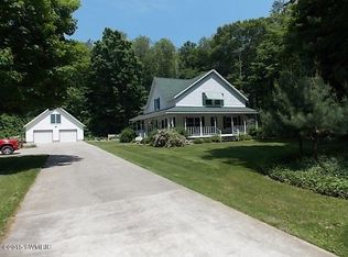 4114 W Roosevelt Rd, Montague, MI 49437