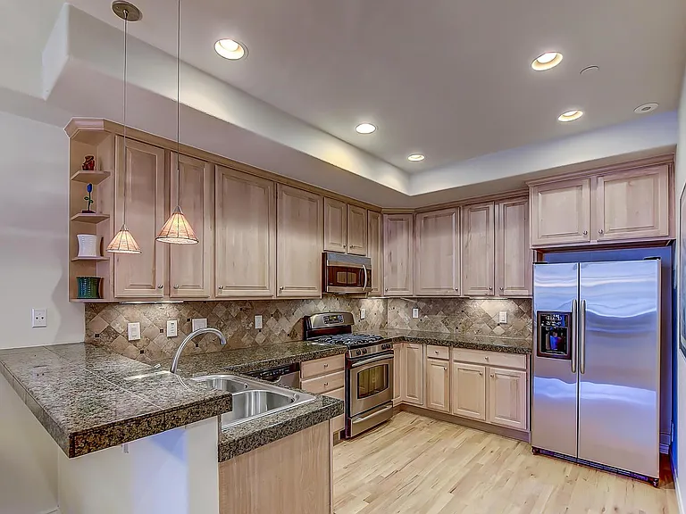 440 Laramie Blvd — Photo 7