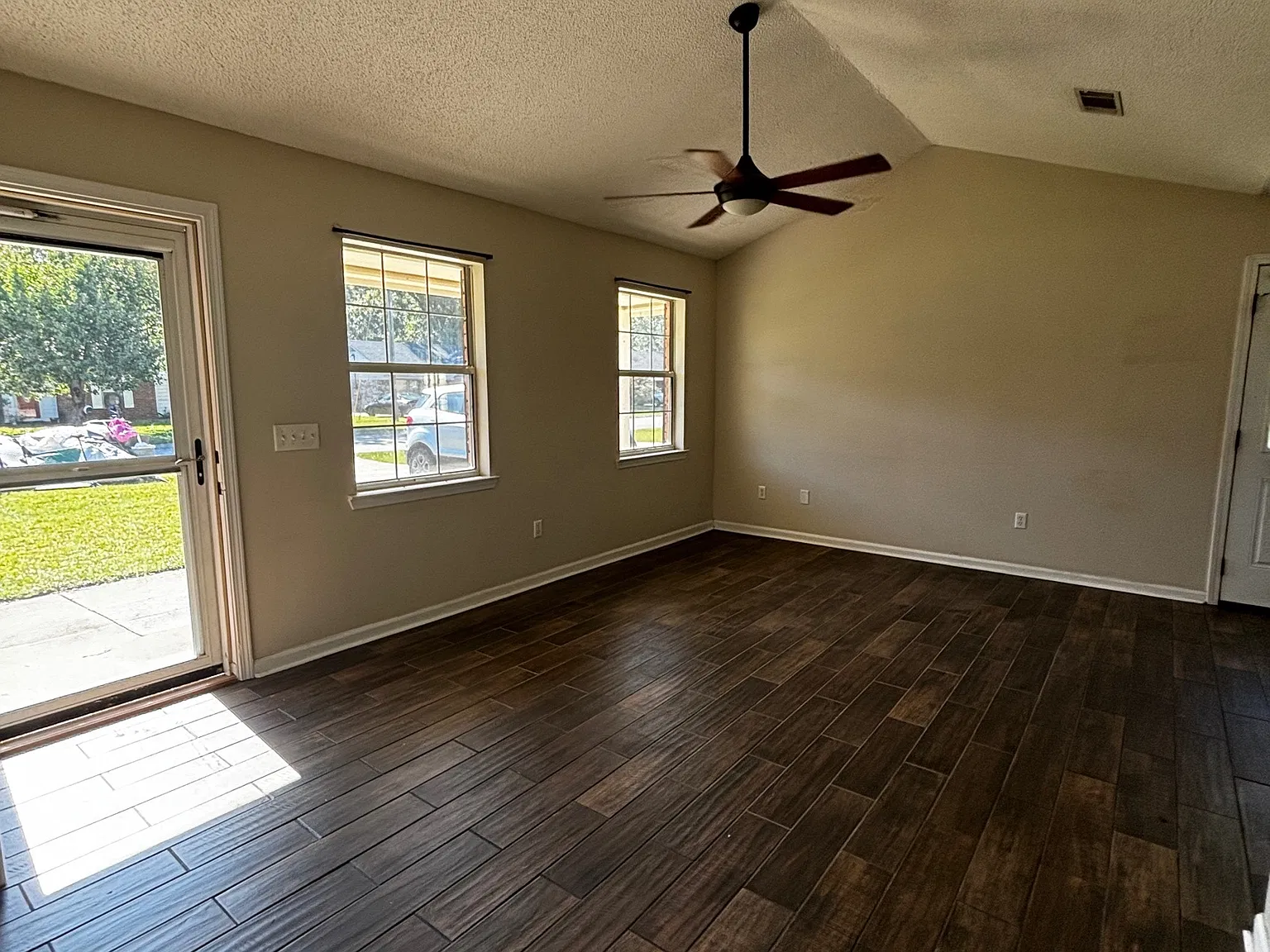 2544 Parkland Blvd - 2544... — Photo 2