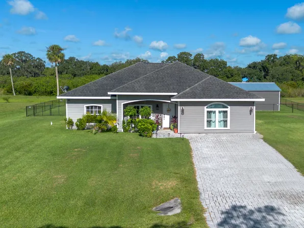 1402 SE 12th Drive, Okeechobee, FL 34974
