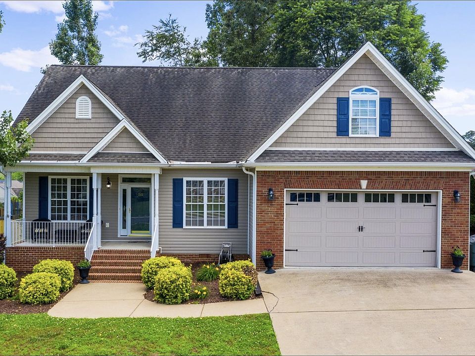 1st image of 246 Thoroughbred Dr NW