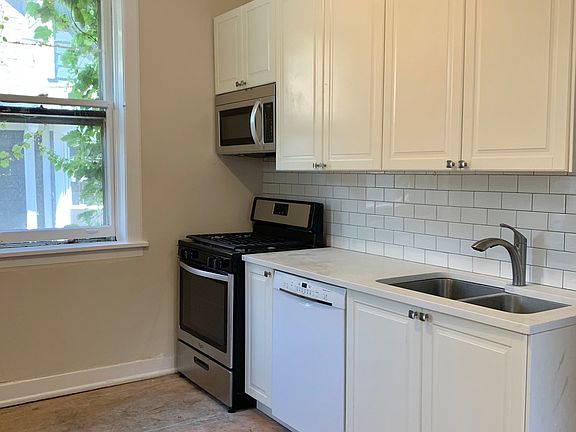 5th image of 5826 N Wayne Ave #2