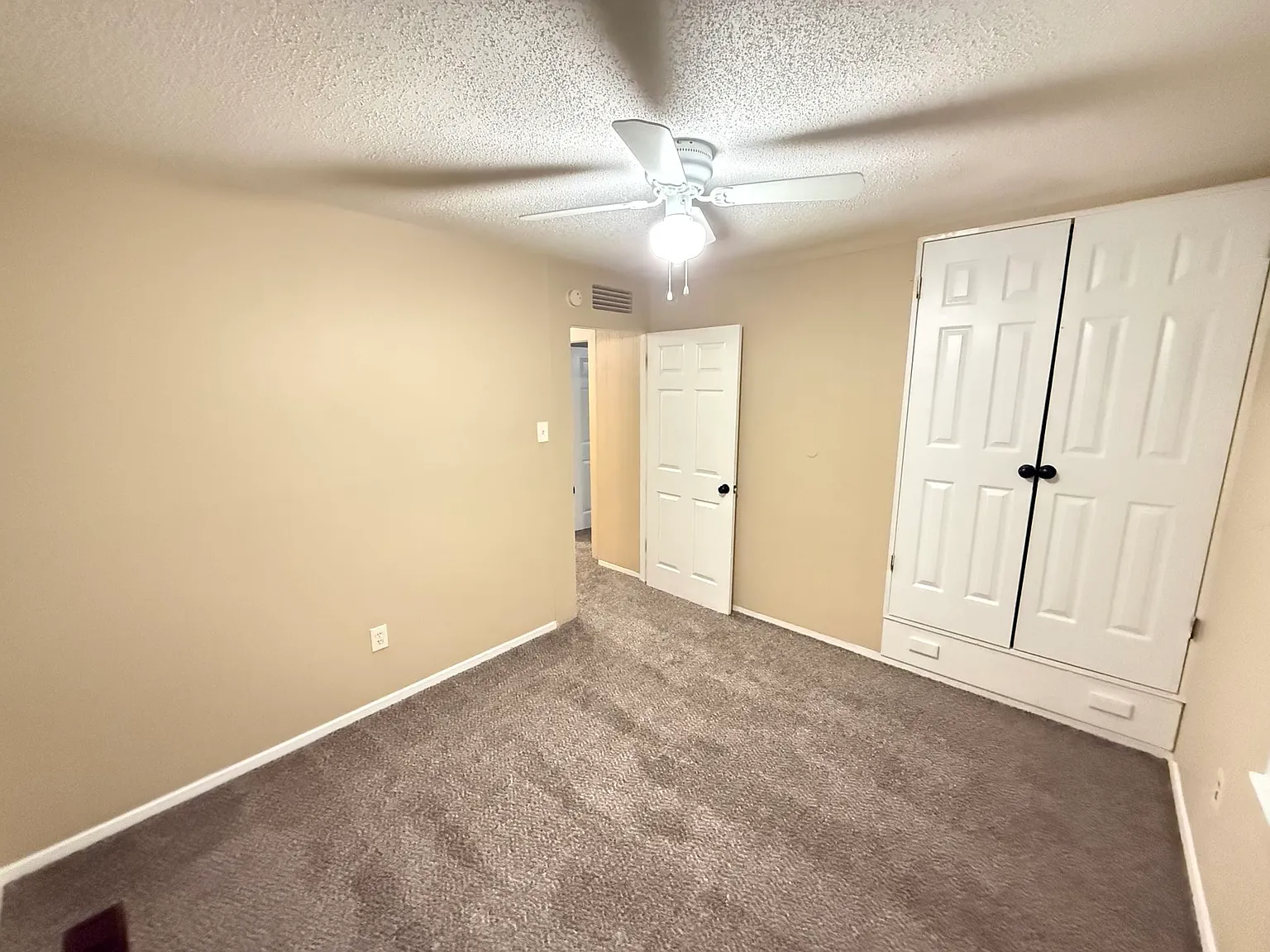 4276 Kimball Ave — Photo 4