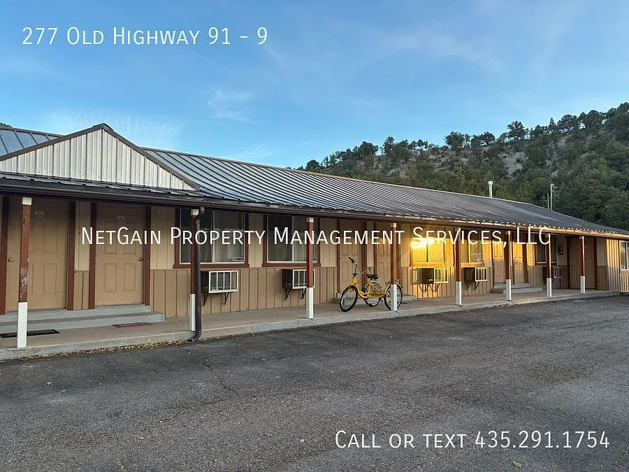 277 W Old Highway 91 #9