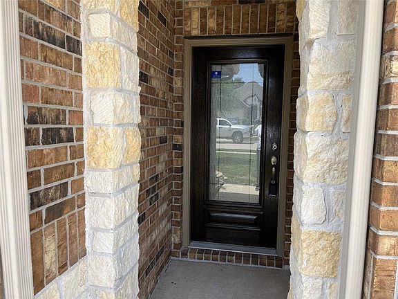 2nd image of 22070 Sun Haven Ln