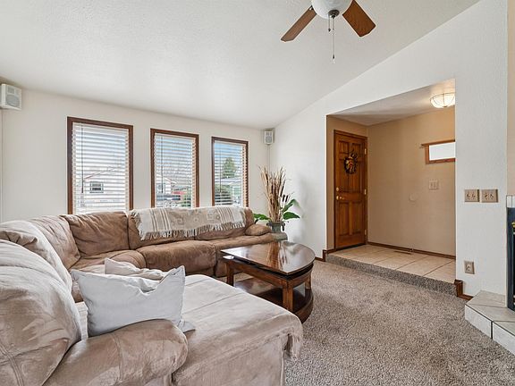 5th image of 4789 N Bluegrass Ave