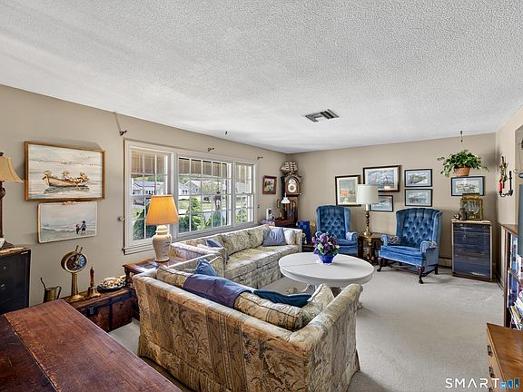 5th image of 249 Judson Avenue