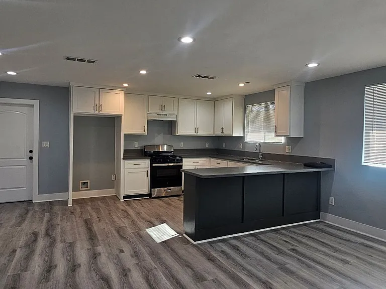 60(1662B) — Photo 15