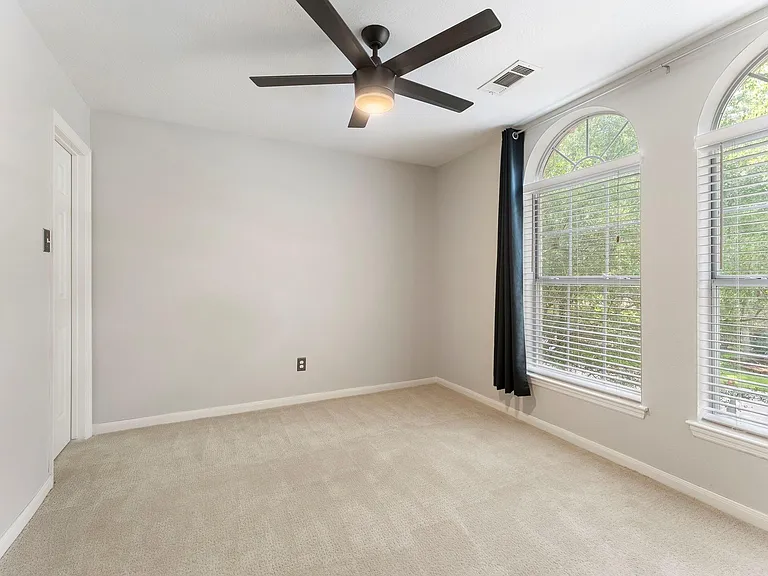 150 W Bristol Oak Cir — Photo 42
