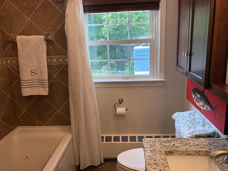 7847 Midday Ln — Photo 10
