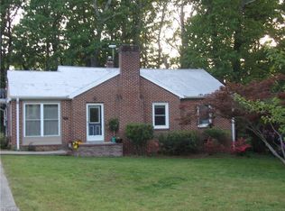 1311 Pinecrest Ave, Reidsville, NC 27320