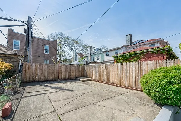 Sold by Ben Bay Realty Co. of Bay Ridge | media 11