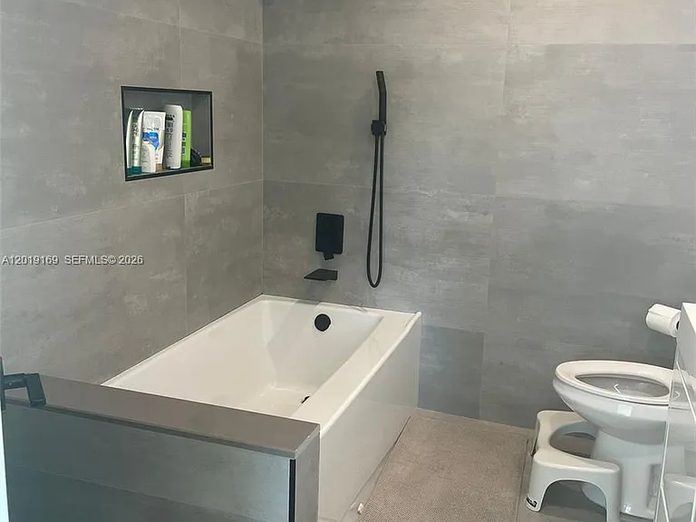 3720 NE 167th St #39 — Photo 8