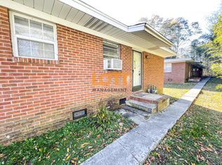 13 Donnan Rd APT D, Taylors, SC 29687