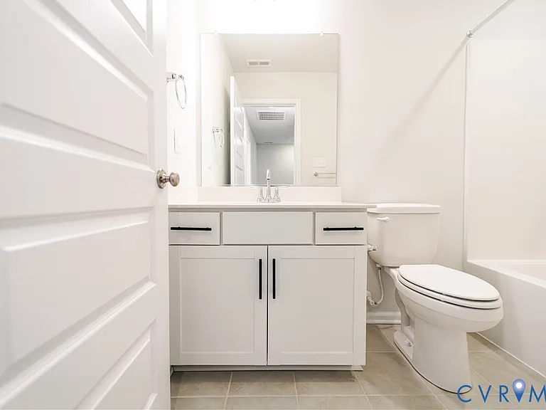 212 Avenda Ln — Photo 21
