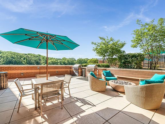 2nd image of 2050 Central Rd APT 218