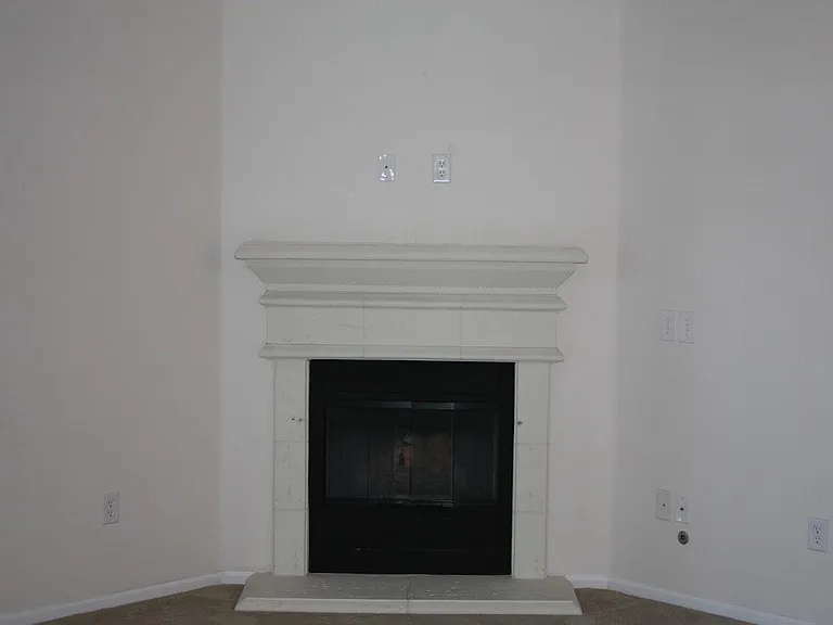 3875 S Dayton St #207 — Photo 3