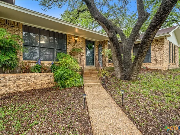 2600 N Beal St, Belton, TX 76513