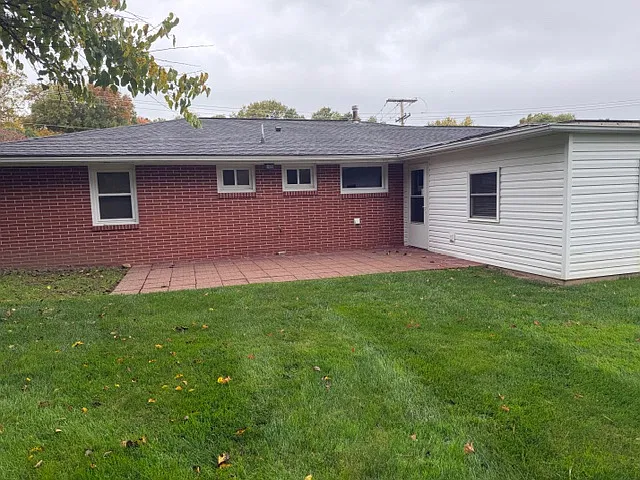 2 bed, 1631 sqft, $1,500 — Photo 3