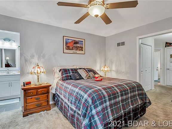 4th image of 830 Four Waters Dr