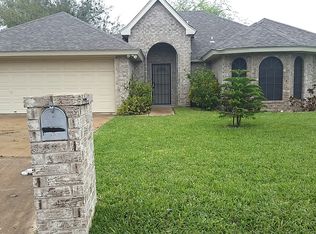 920 Liz Rios Dr, Edinburg, TX 78542