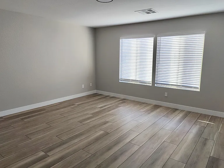 7426 Hunting Lodge Ave — Photo 14