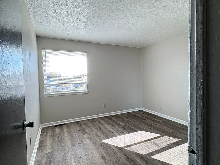 7420 Rockleigh Ave #A — Photo 53