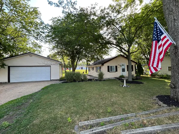 521 Fairview Ave, Russells Point, OH 43348