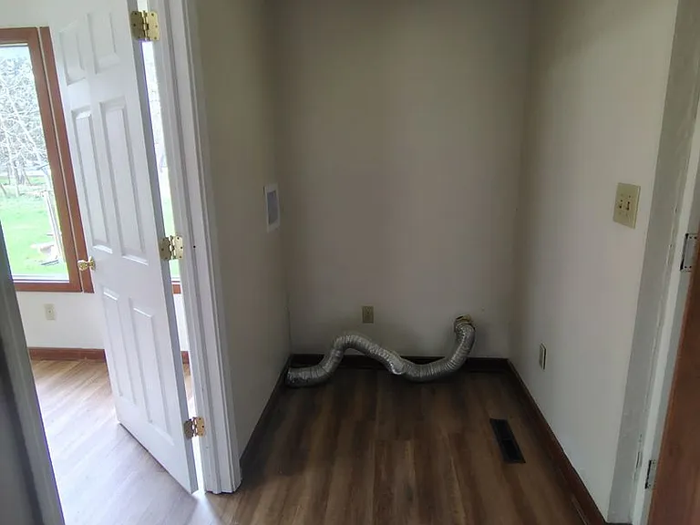 1175 Mount Vernon Rd — Photo 19