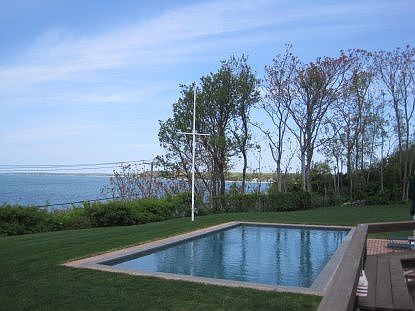 5th image of 35 Cliff Dr